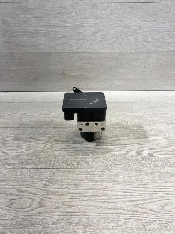 ABS-plokk – BMW 3-seeria E90 E91 (2005-2012)