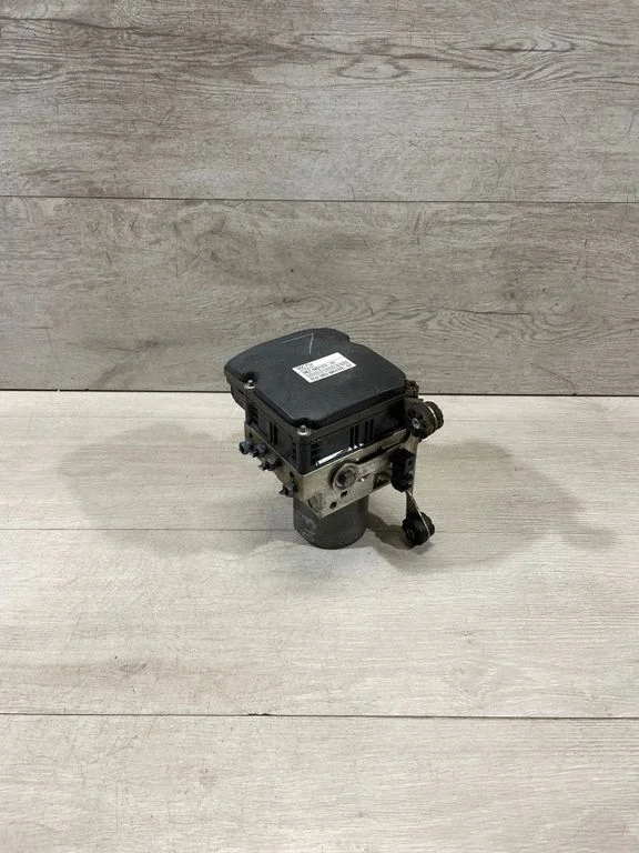Pompa ABS 6851374