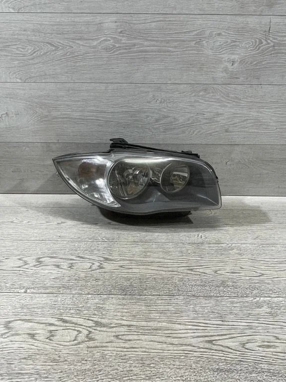 Headlight/headlamp – BMW 1 Series E81 E87 (2004-2011)