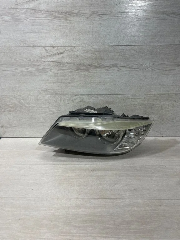 Headlight/headlamp 89318931
