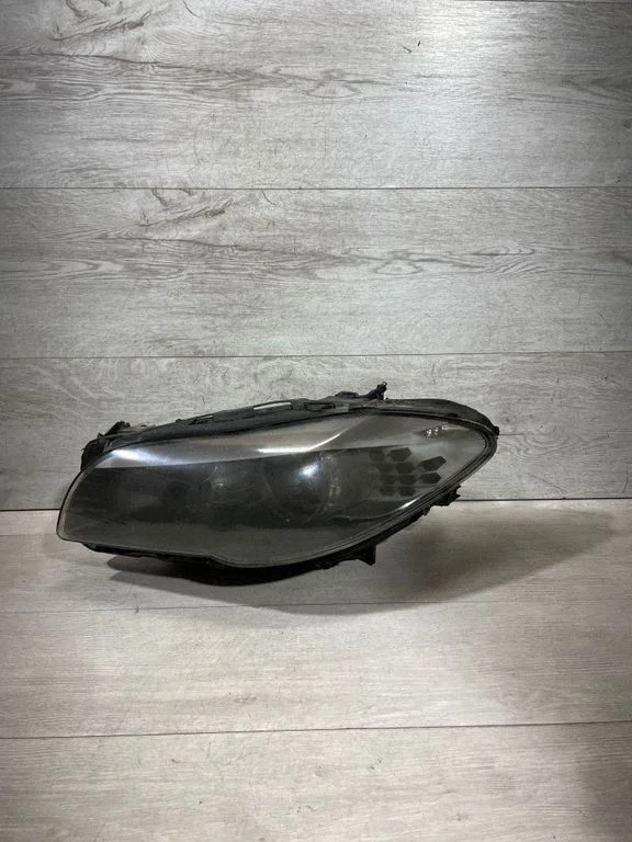 Priekšējais lukturis 7203253
