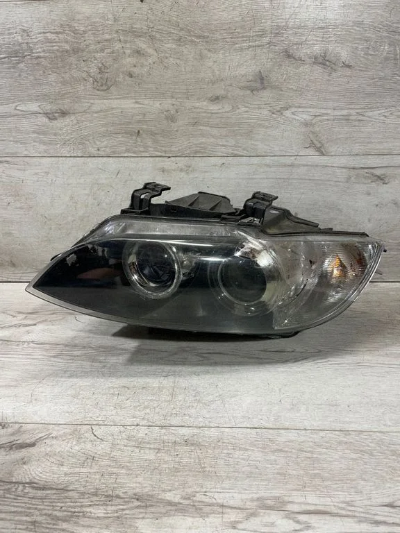 Headlight/headlamp 1307022631