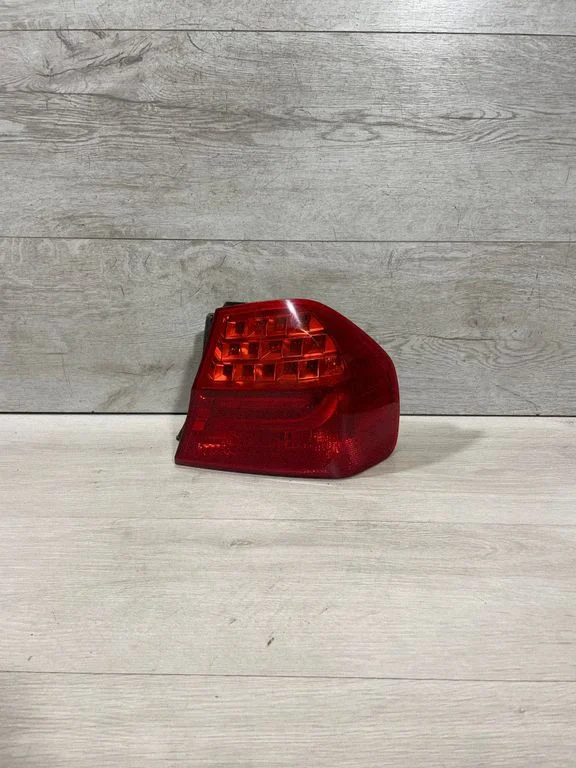 Rear/tail lights 7154154