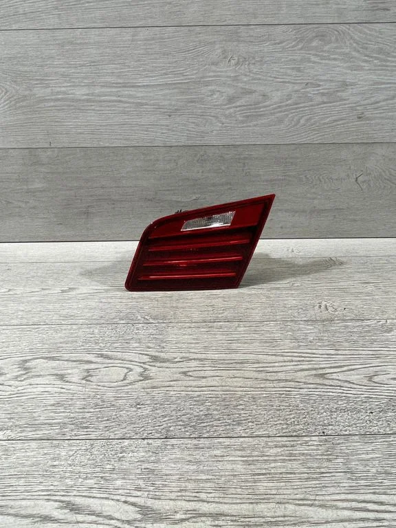 Tailgate rear/tail lights – BMW 5 Series F10 F11 (2009-2016)