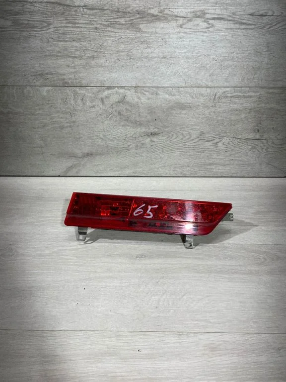 Tailgate rear/tail lights 8379690