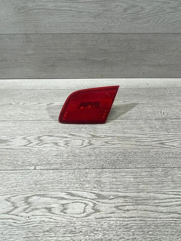 Galinis žibintas dangtyje