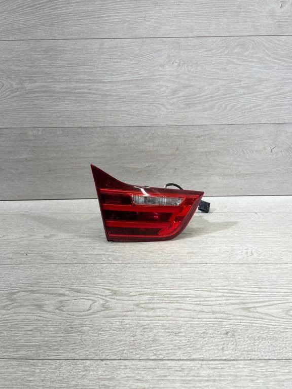 Lampa tylna w klapie – BMW Seria 4 F32 F33 (2013-2020)