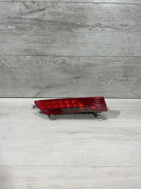 Tailgate rear/tail lights 8379689