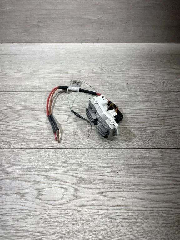 Rezystor dmuchawy 1000664 – BMW X3 F25 (2010-2017)
