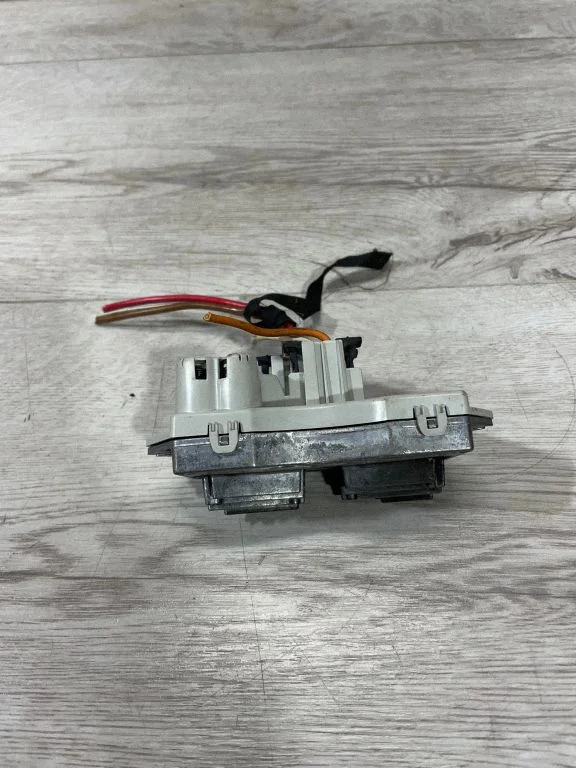 Heater blower motor/fan resistor – BMW 3 Series E90 E91 (2005-2012)