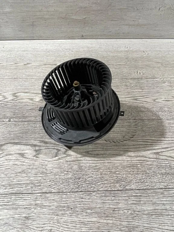 Salongipuhur – BMW 3-seeria E90 E91 (2005-2012)