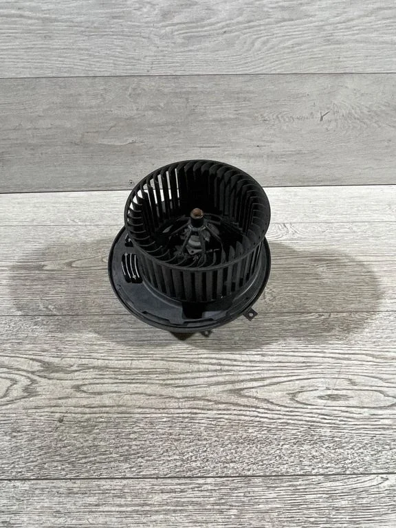 Salongipuhur – BMW 3-seeria E92 E93 (2005-2014)