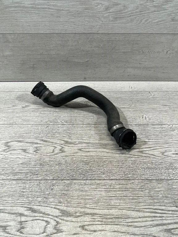 Engine coolant pipe/hose – BMW 3 Series E46 (1998-2005)
