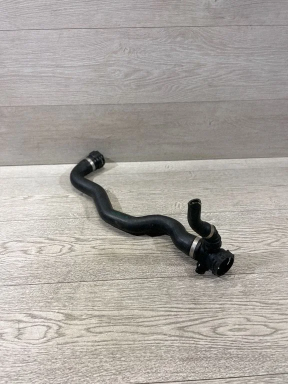 Motora dzesēšanas caurule (-es)/šļūtene (-es) – BMW 3. sērija F30 F35 F31 (2012-2018)