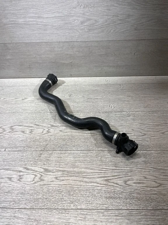 Motora dzesēšanas caurule (-es)/šļūtene (-es) – BMW 3. sērija F30 F35 F31 (2012-2018)