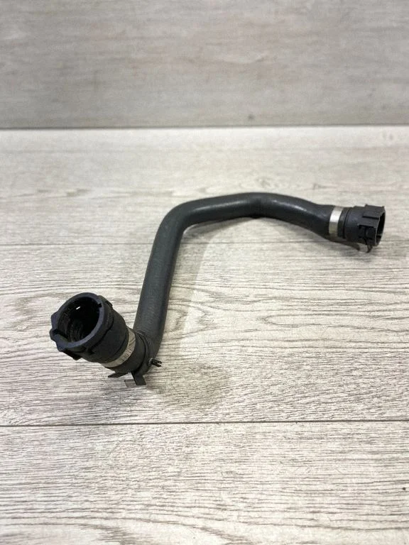 Engine coolant pipe/hose – BMW 5 Series E60 E61 (2004-2010)