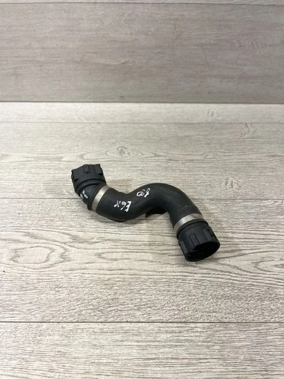 Engine coolant pipe/hose – BMW 5 Series E60 E61 (2004-2010)