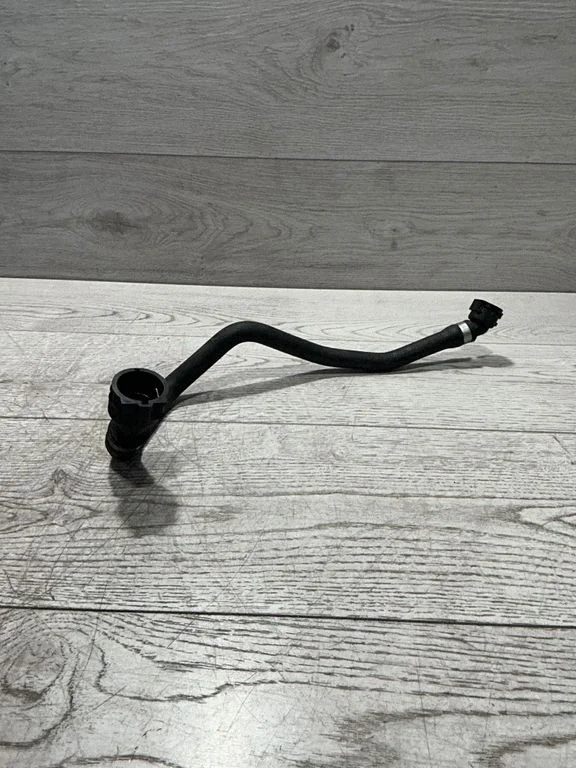 Motora dzesēšanas caurule (-es)/šļūtene (-es) – BMW 3. sērija F30 F35 F31 (2012-2018)