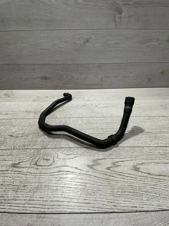 Mootori jahutusvedeliku toru / voolik – BMW X5 E70 (2006-2013)