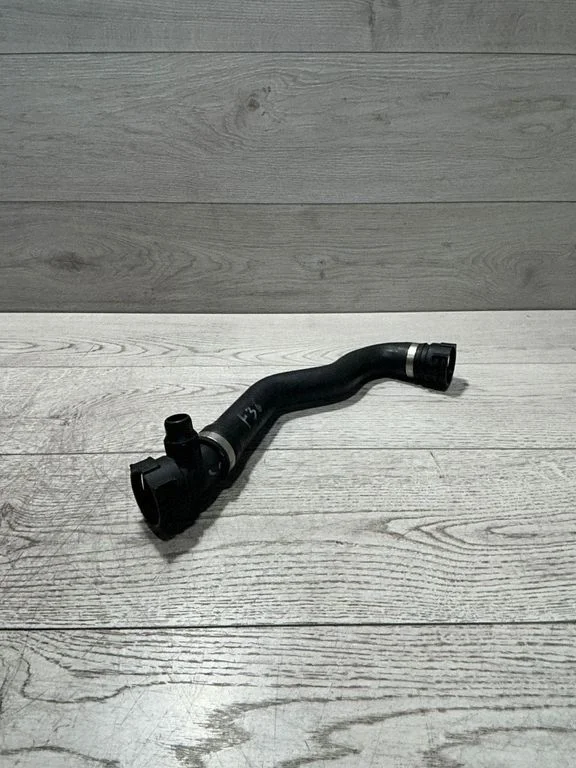 Motora dzesēšanas caurule (-es)/šļūtene (-es) – BMW 3. sērija F30 F35 F31 (2012-2018)