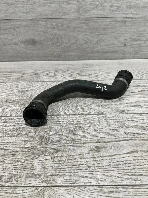 Engine coolant pipe/hose – BMW 3 Series F30 F35 F31 (2012-2018)