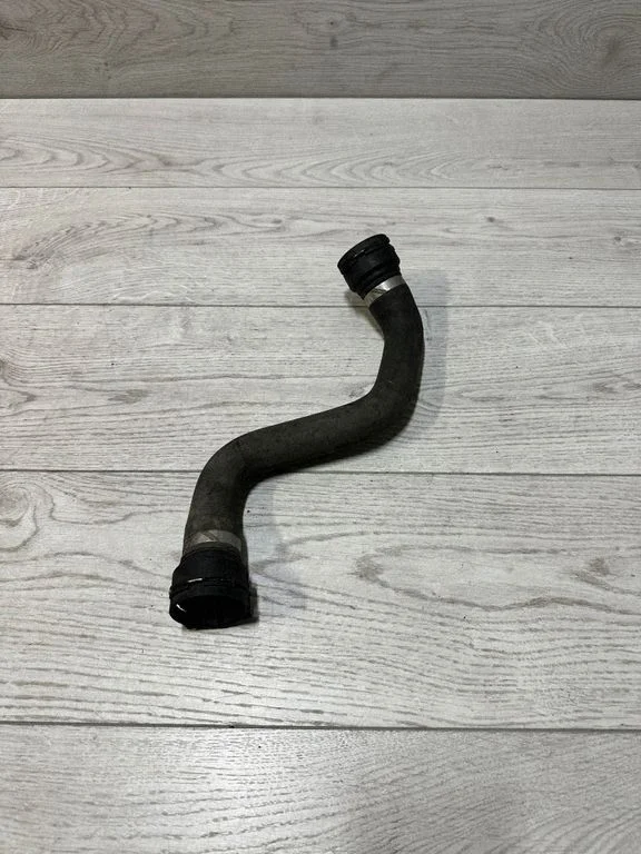 Przewody układu chłodzenia silnika 4614609 – BMW X3 F25 (2010-2017)