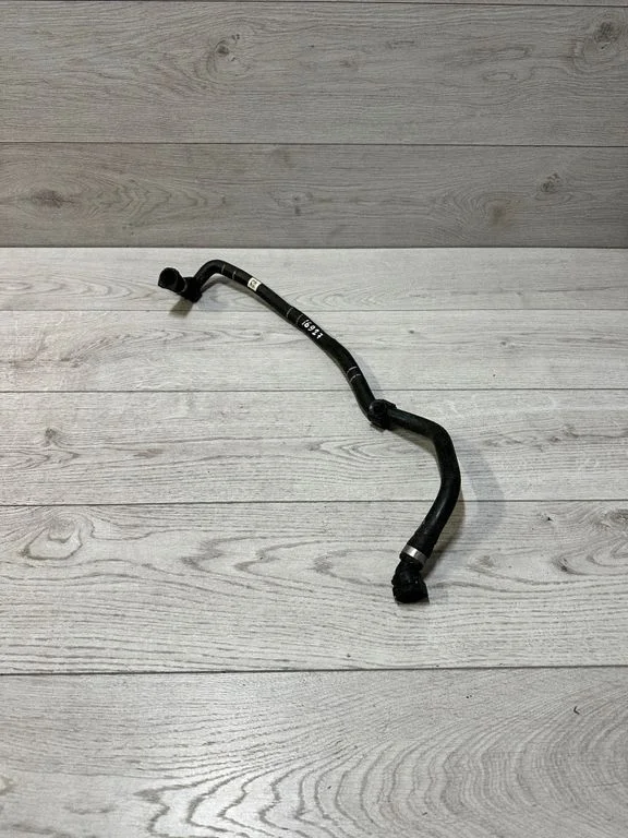 Motora dzesēšanas caurule (-es)/šļūtene (-es) – BMW 3. sērija F30 F35 F31 (2012-2018)