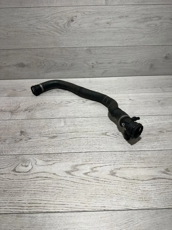 Motora dzesēšanas caurule (-es)/šļūtene (-es) – BMW 3. sērija F30 F35 F31 (2012-2018)