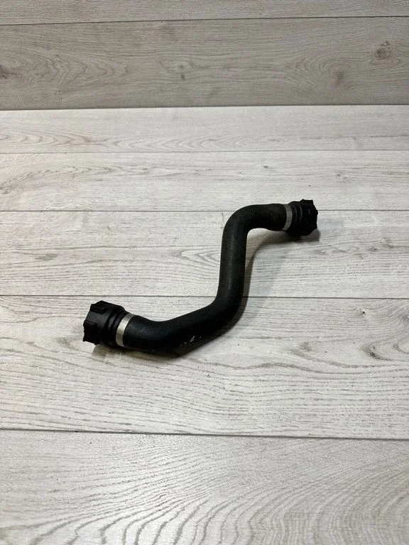 Przewody układu chłodzenia silnika – BMW Seria 3 F30 F35 F31 (2012-2018)