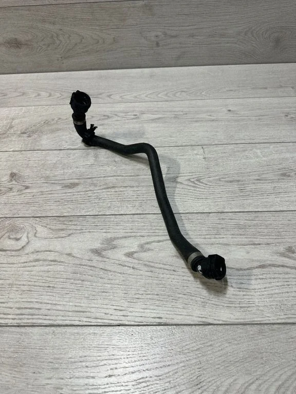 Motora dzesēšanas caurule (-es)/šļūtene (-es) – BMW 3. sērija F30 F35 F31 (2012-2018)
