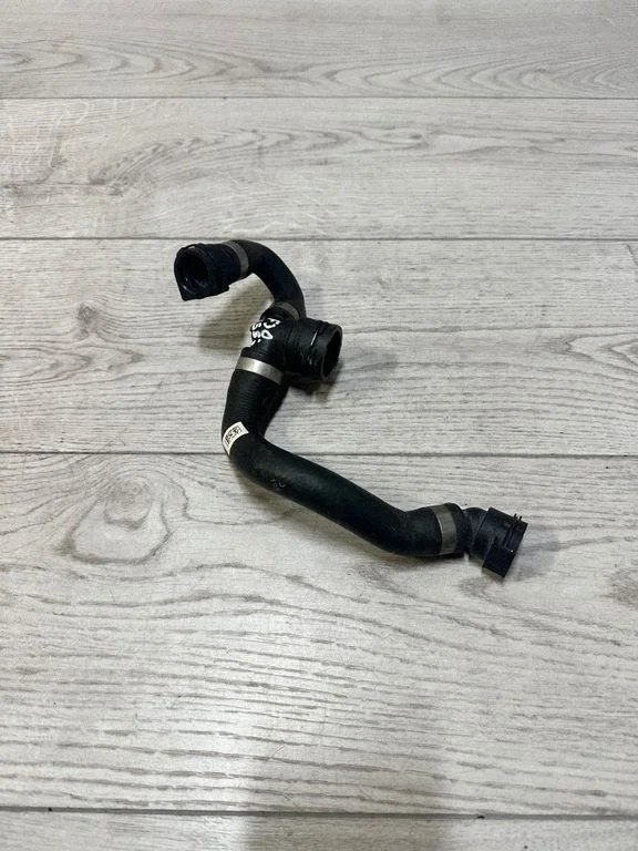 Engine coolant pipe/hose – BMW 3 Series F30 F35 F31 (2012-2018)