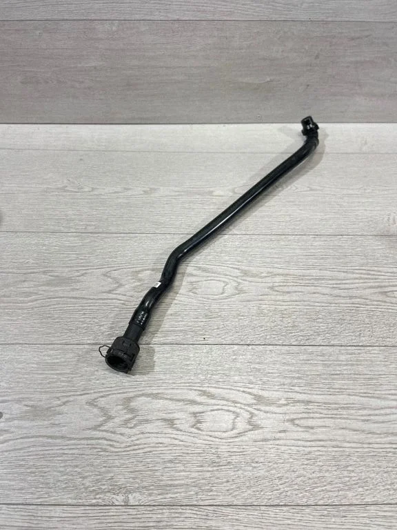 Engine coolant pipe/hose – BMW 5 Series G30 G31 G38 (2016-)