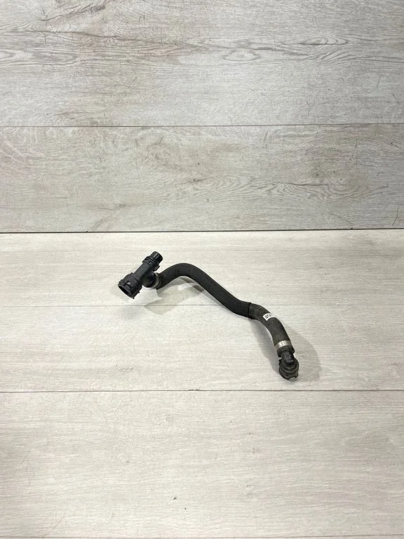 Engine coolant pipe/hose – BMW 2 Series F22 F23 (2013-2017)