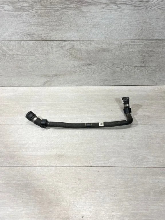 Motora dzesēšanas caurule (-es)/šļūtene (-es) – BMW 3. sērija F30 F35 F31 (2012-2018)