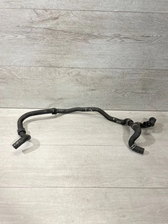 Engine coolant pipe/hose – BMW 3 Series G20 G21 (2019-)