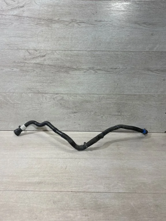 Engine coolant pipe/hose 150472100b – Tesla Model 3 (2017-)