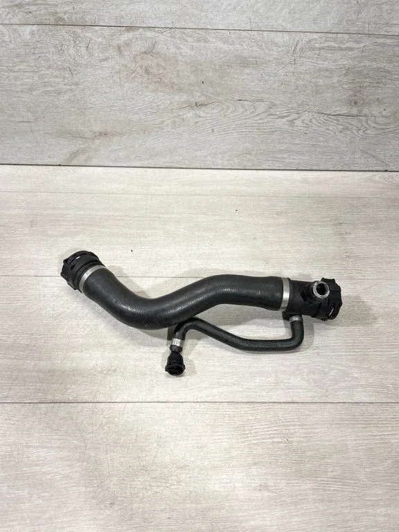 Motora dzesēšanas caurule (-es)/šļūtene (-es) – BMW 3. sērija F30 F35 F31 (2012-2018)