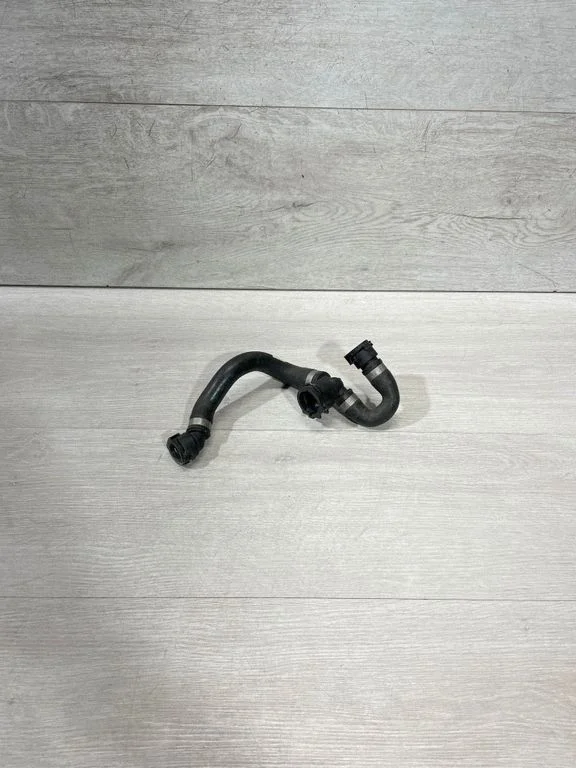 Engine coolant pipe/hose – BMW 1 Series F20 F21 (2011-2019)