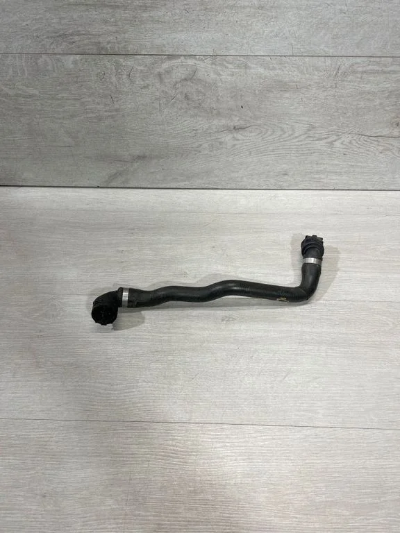 Motora dzesēšanas caurule (-es)/šļūtene (-es) 8634284