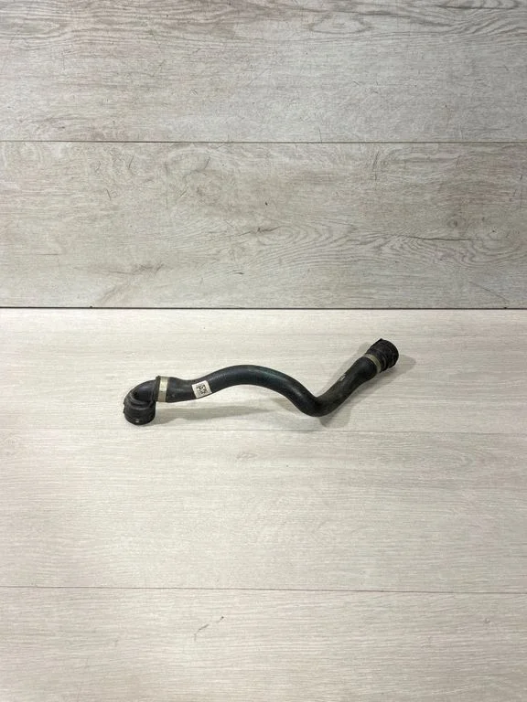 Motora dzesēšanas caurule (-es)/šļūtene (-es) – BMW 3. sērija F30 F35 F31 (2012-2018)