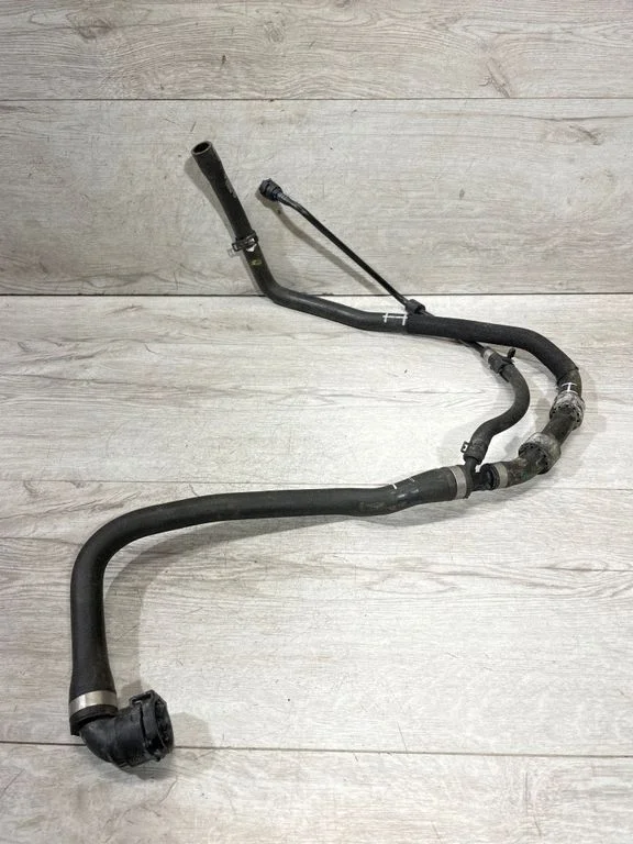 Przewody układu chłodzenia silnika 8743389 – BMW iX3 G08 (2020-)