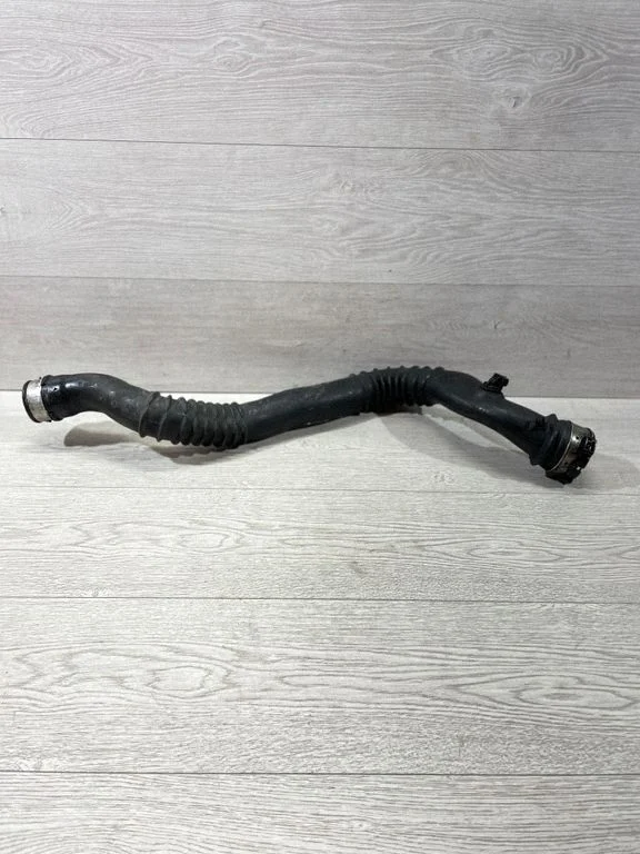 Intercooler hose/pipe – BMW 3 Series E90 E91 (2005-2012)
