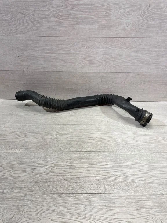 Intercooler hose/pipe – BMW 3 Series E90 E91 (2005-2012)