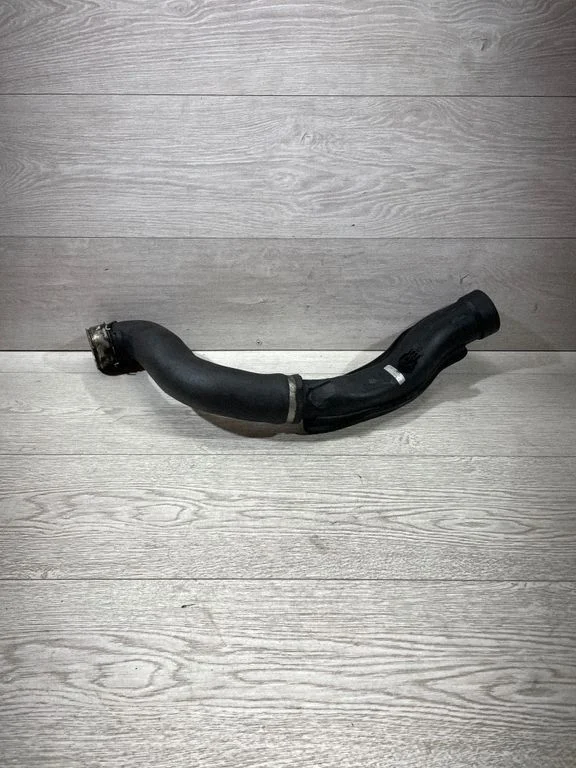 Starpdzesētāja šļūtene (-es)/ caurule (-es) – BMW X5 E70 (2006-2013)