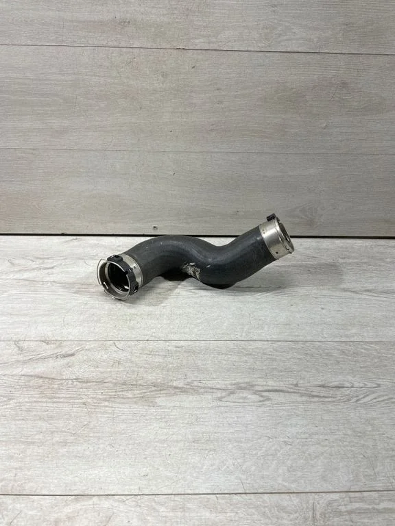 Wąż / rura intercoolera 8584549 – BMW X3 G01 (2018-2024)