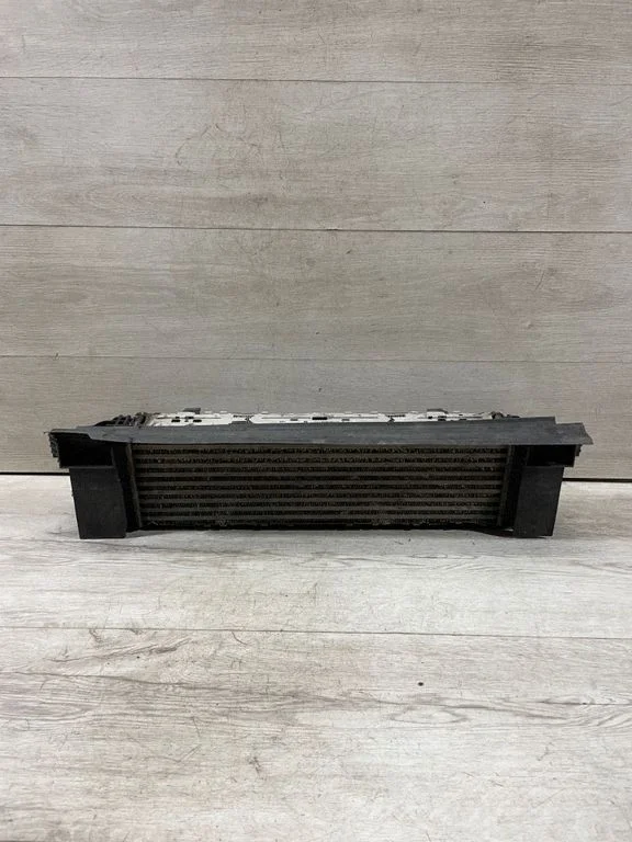 Starpdzesētāja (interkūlera) radiators – BMW 3. sērija F30 F35 F31 (2012-2018)