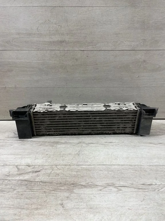 Starpdzesētāja (interkūlera) radiators – BMW 3. sērija F30 F35 F31 (2012-2018)