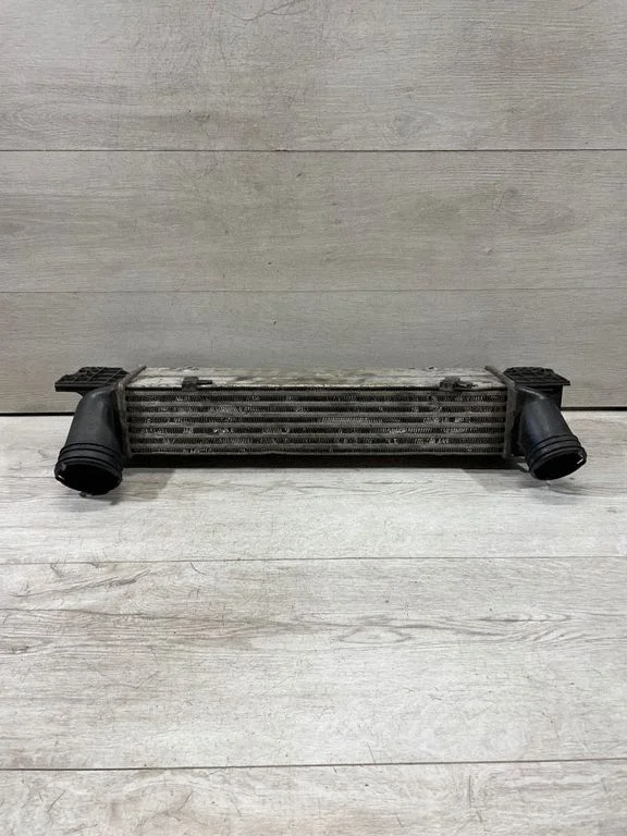 Starpdzesētāja (interkūlera) radiators – BMW 3. sērija E90 E91 (2005-2012)
