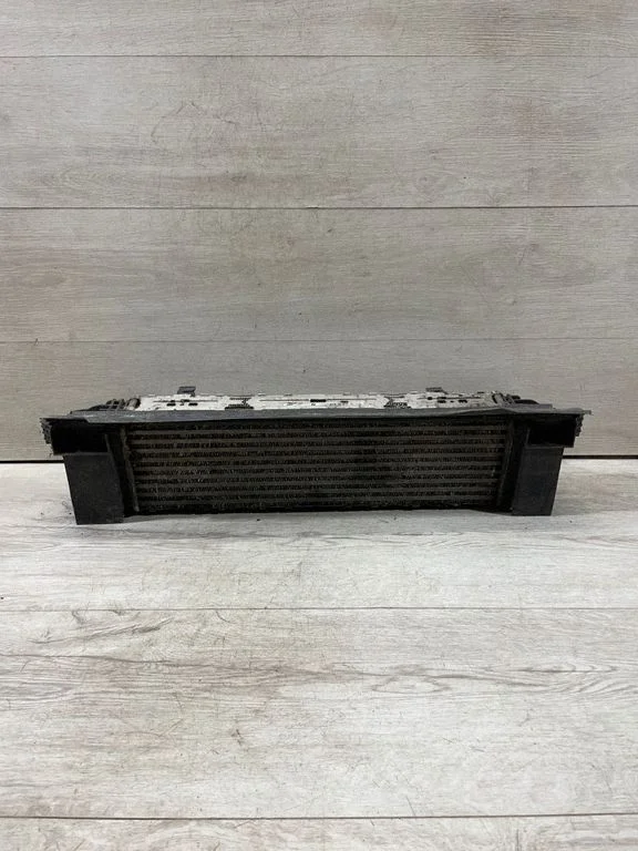 Starpdzesētāja (interkūlera) radiators – BMW 3. sērija F30 F35 F31 (2012-2018)