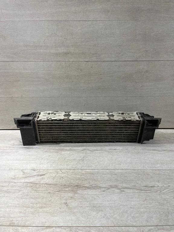 Starpdzesētāja (interkūlera) radiators – BMW 3. sērija F30 F35 F31 (2012-2018)